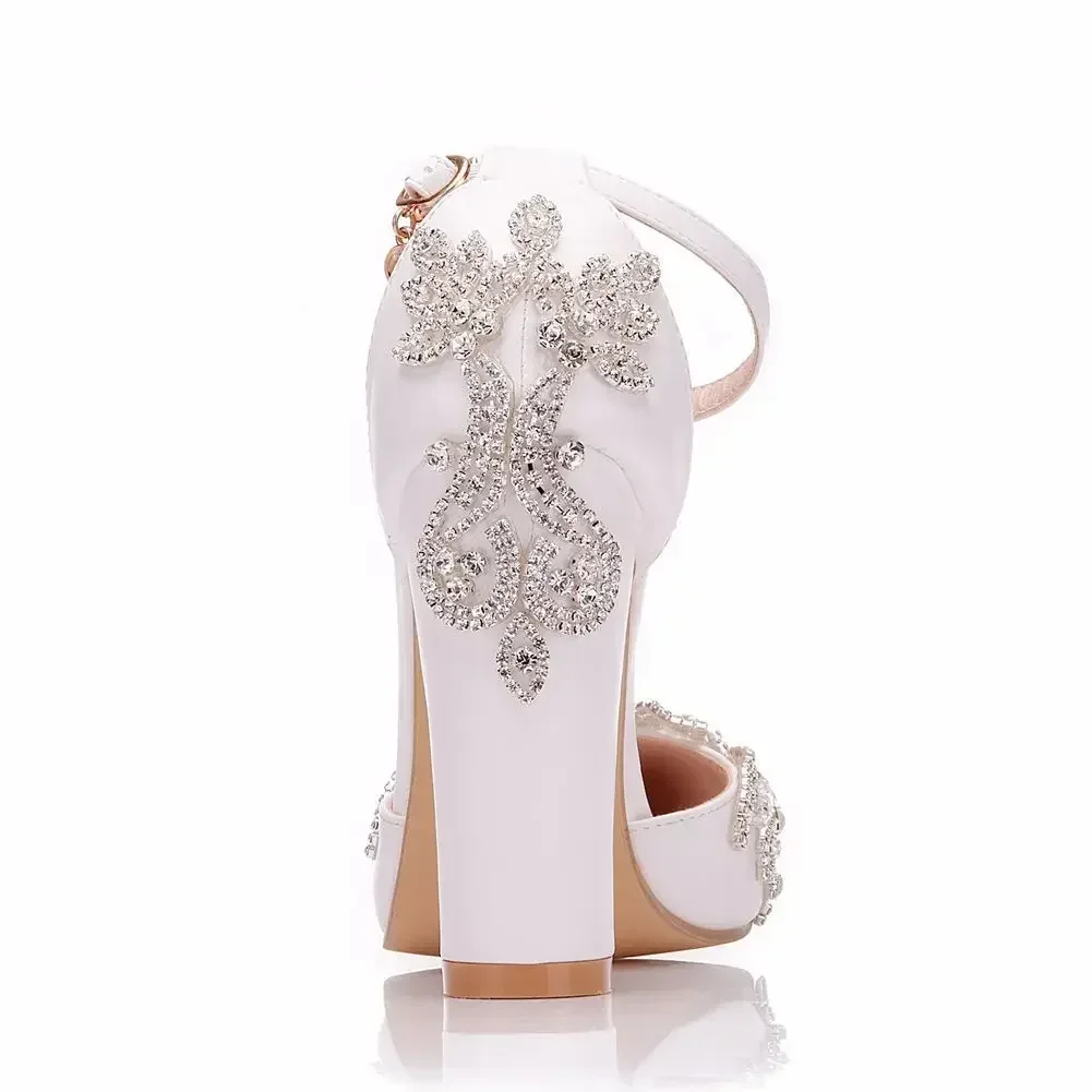 รองเท้าส้นหนาปลายแหลมไซส์ใหญ่  - Wedding Fx บทวิจารณ์และราคา