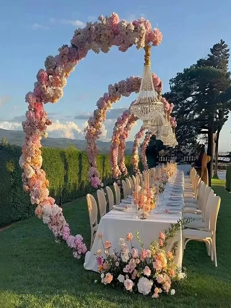 ซุ้มโค้งโลหะประดับด้วยโคมระย้า - Wedding/Event Supply Store บทวิจารณ์และราคา