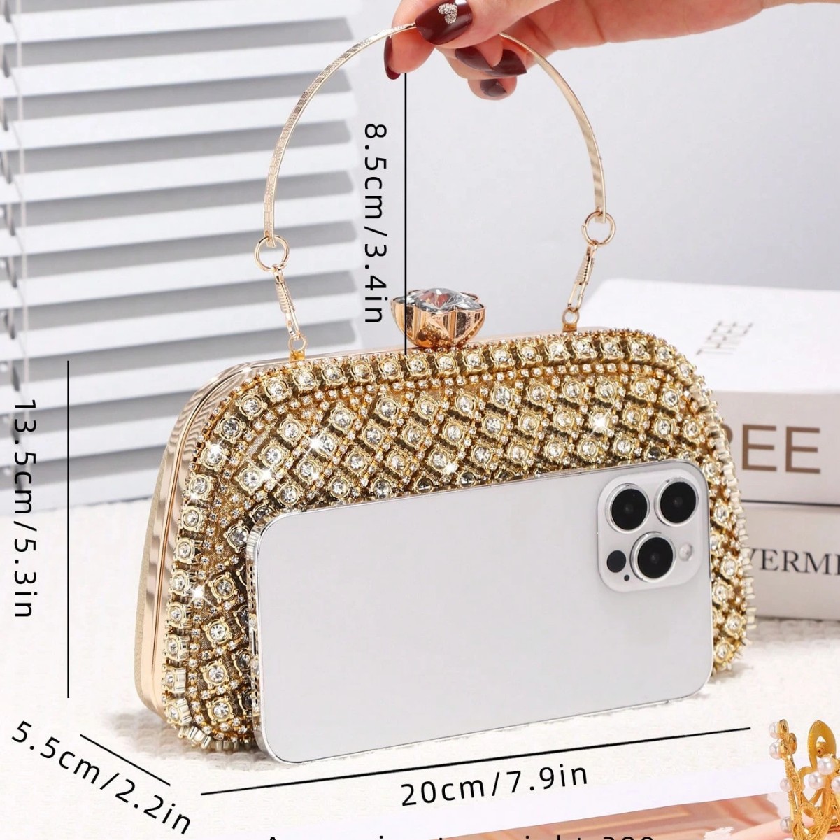 กระเป๋าคลัทช์ทรงกล่องประดับเพช - Wedding Vendor บทวิจารณ์และราคา